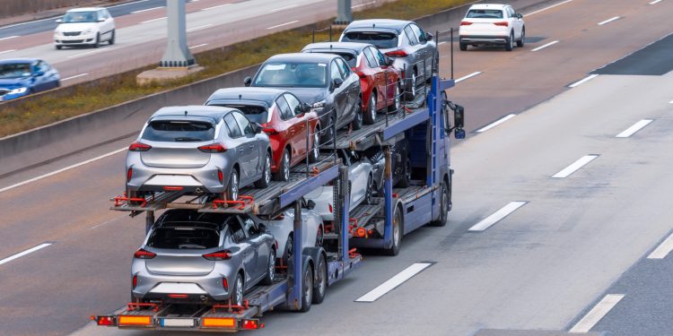 Navigating the Complexities of Car Shipping in Canada: A Comprehensive Guide