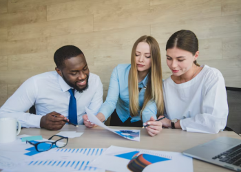How Business Accountants in Melbourne Support Financial Growth 