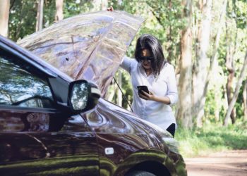 Why Selling to a Car Wrecker Perth Beats Private Listings