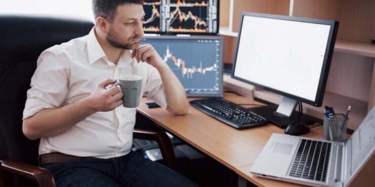 Online Trading for Beginners: How to Start Carefully